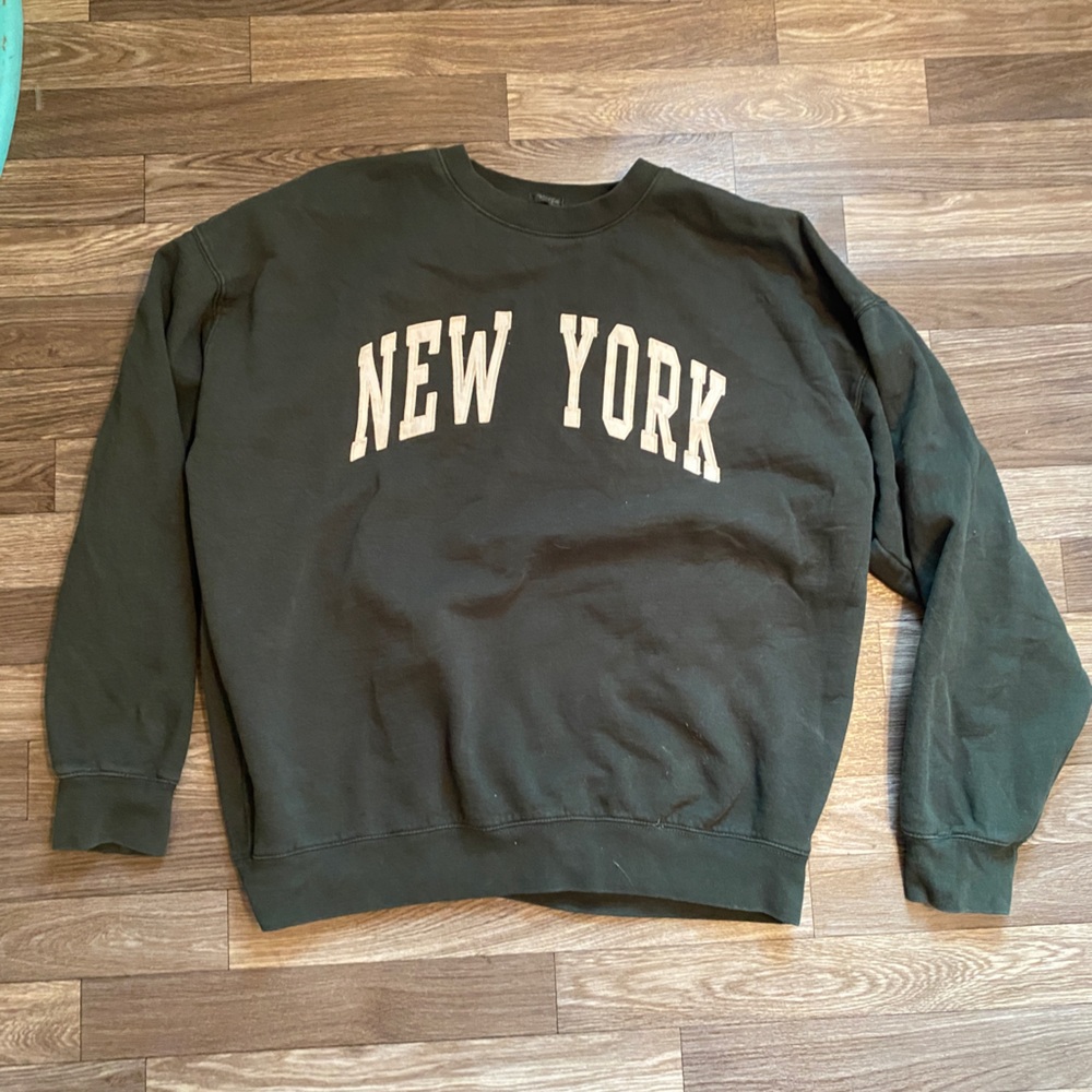 PacSun new you’re sweater like new no stains or holes small/medium